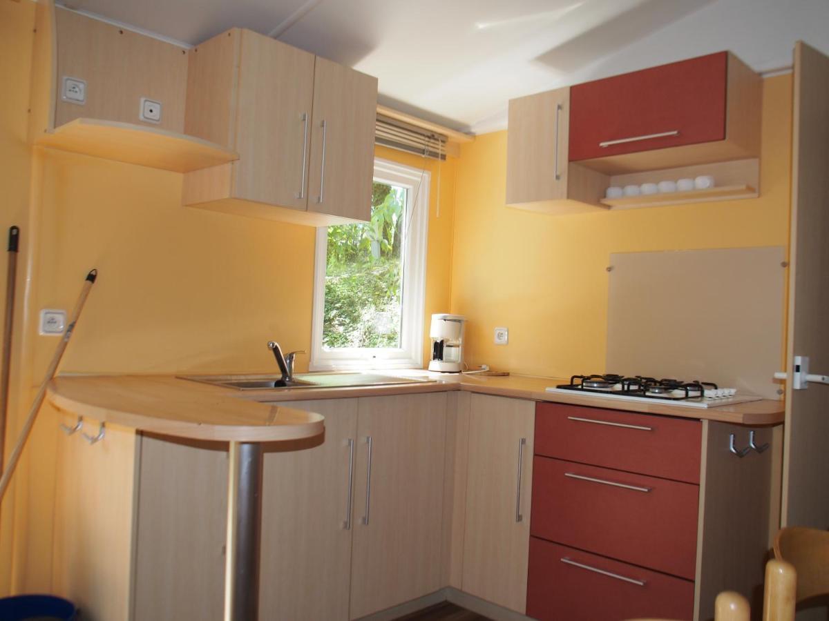 Camping Mas Du Sartre Saint Alban Auriolles Buitenkant foto